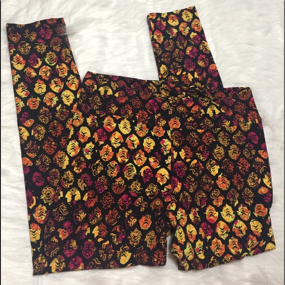 LuLaRoe Pants - LulaRoe tall and curvy leggings autumn leaves